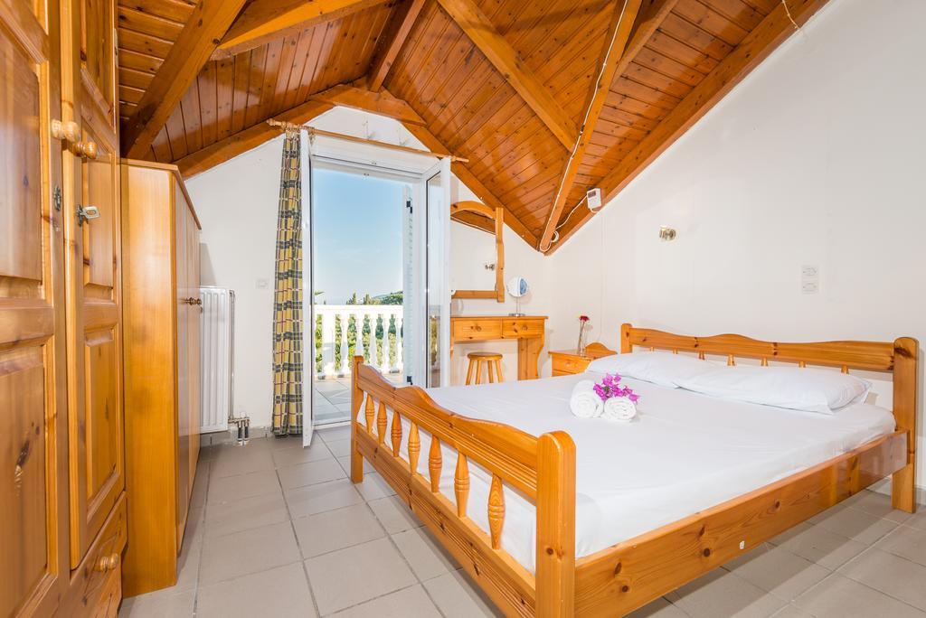 Tassos & Marios Apartments I Laganas Bilik gambar