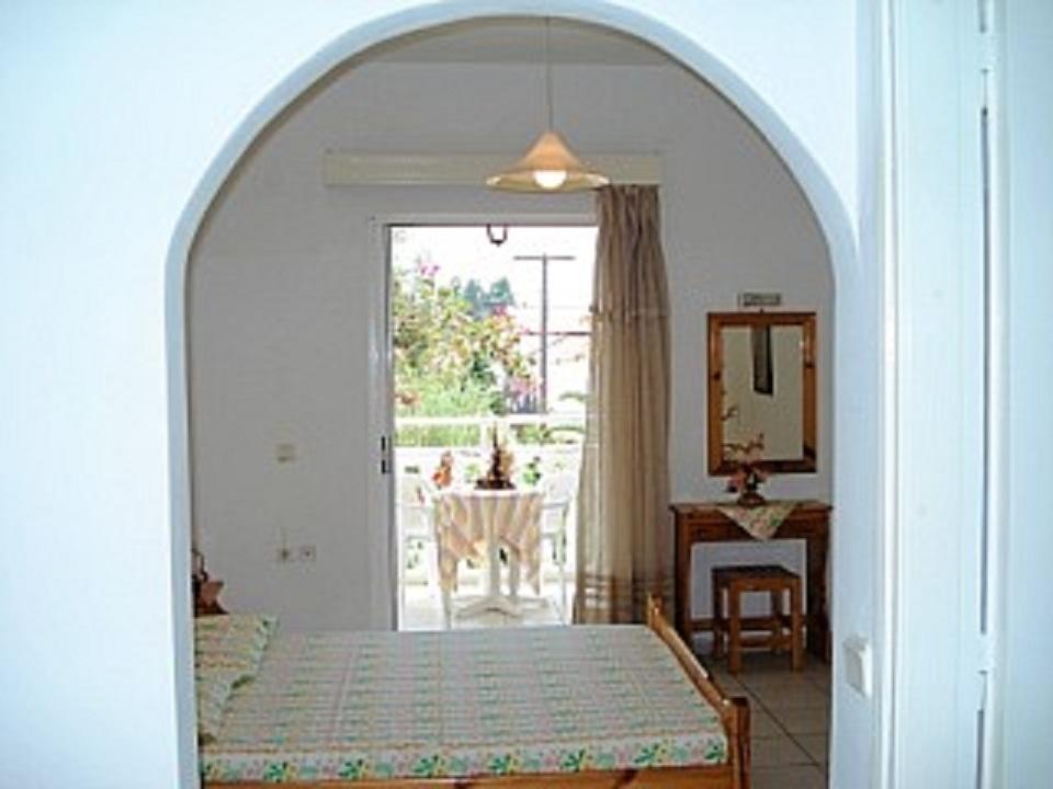 Tassos & Marios Apartments I Laganas Bilik gambar