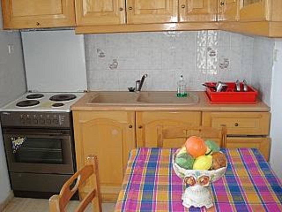 Tassos & Marios Apartments I Laganas Bilik gambar